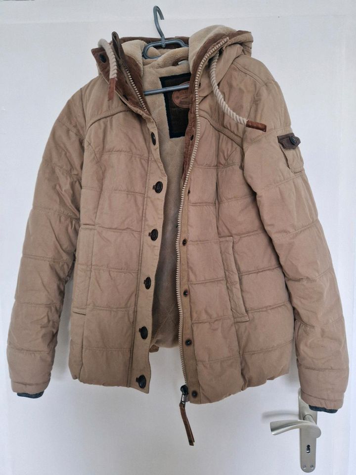 Naketano Winterjacke M creme/beige/sand in Buchholz