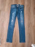 Damen Guess Jeans NEU Gr 36 München - Laim Vorschau