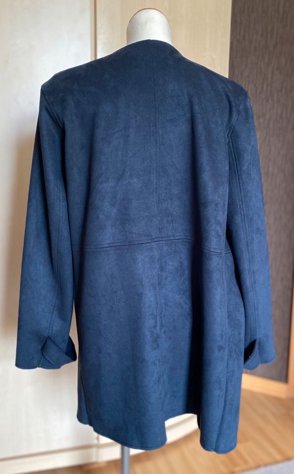 Orsay Veloursmantel Jacke Mantel blau Gr. 38 Strickjacke in Waren (Müritz)