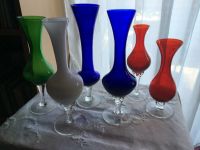 6 Vintage Glas Vasen rot-blau-grün-weiß auf klarem Fuß 70er Solif Nordrhein-Westfalen - Dorsten Vorschau