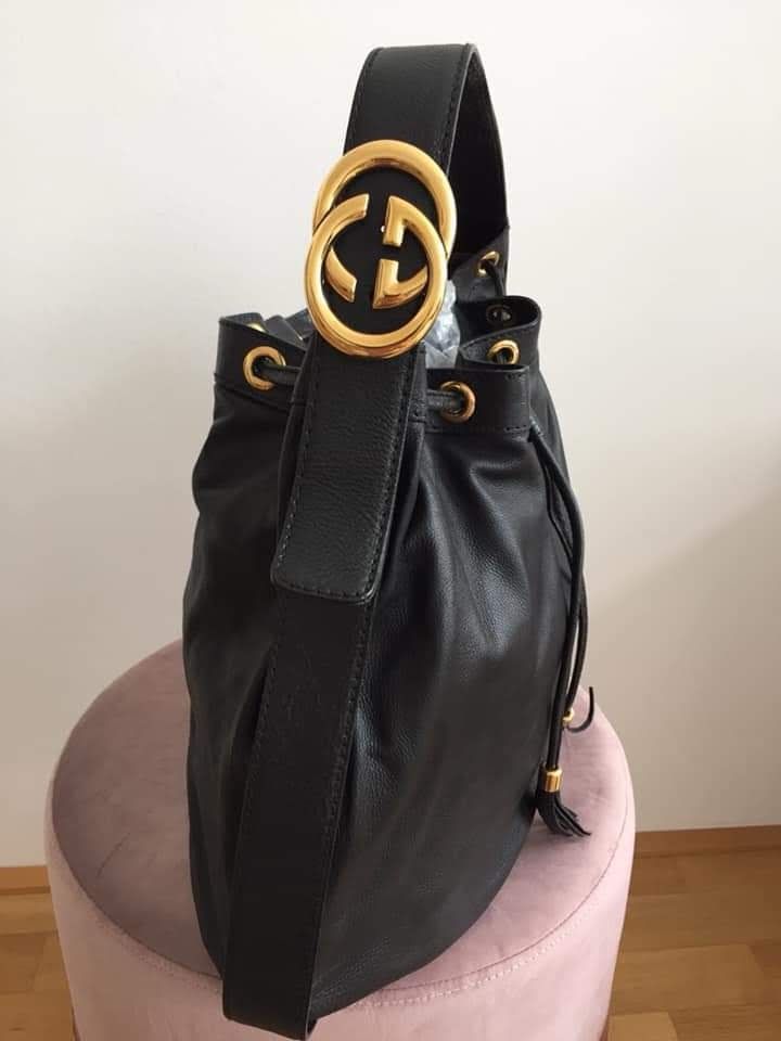 Original Gucci Hobo Bag in Berlin