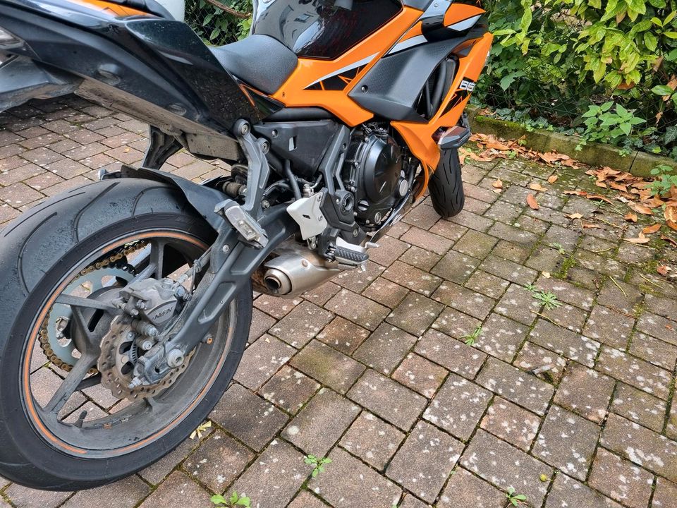Kawasaki Ninja 650 (68 PS / 15.700 Km / EZ 04-2019) in Bad Soden am Taunus