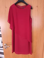 *wie neu* Festliches Kleid/ Etuikleid von Esprit, rot, Gr. 36 Hessen - Frankenau Vorschau