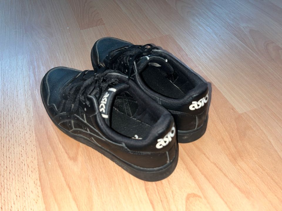 ASICS Schuhe Schwarz / 40,5 in Köln