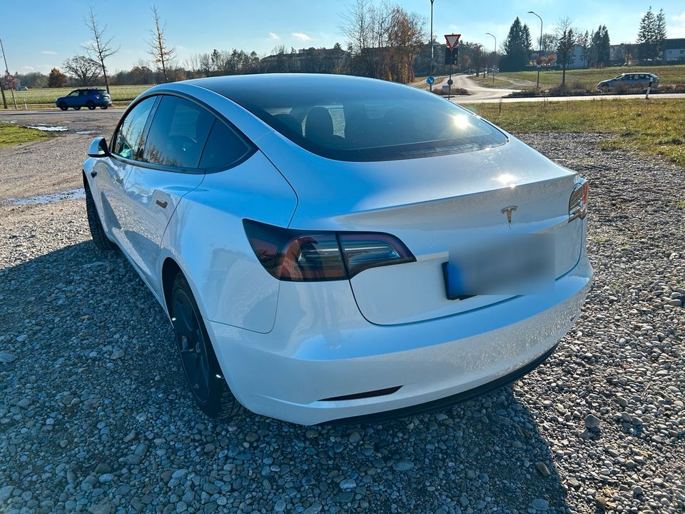 Tesla Model 3 Model 3 RWD Hinterradantrieb in Taufkirchen München