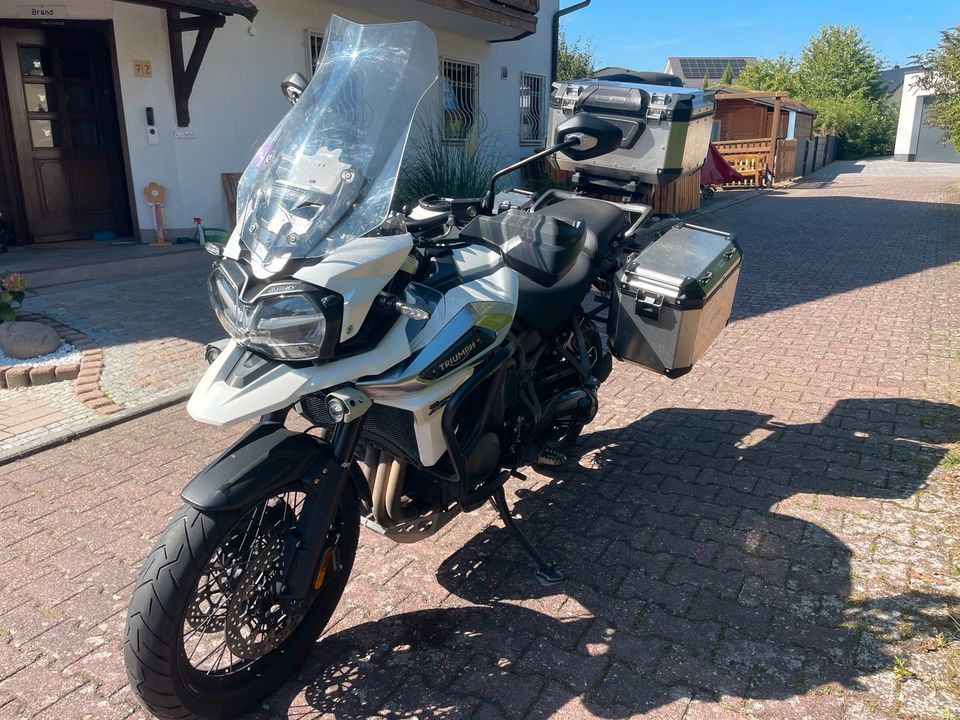 Triumph Tiger 1200 XCA 2018 Vollausstattung / TOP in Usingen