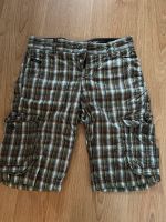 Esprit Herren Shorts kurze Hose Gr. 30 Stoffhose Berlin - Treptow Vorschau