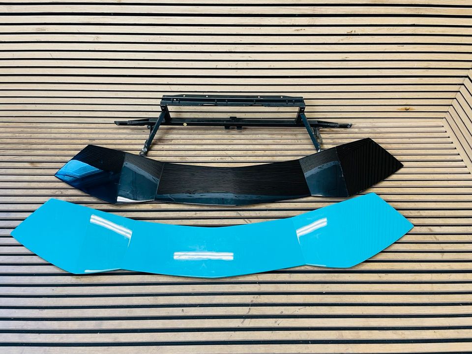 Lamborghini Aventador Heckspoiler Halter 470813149B in Küstriner Vorland