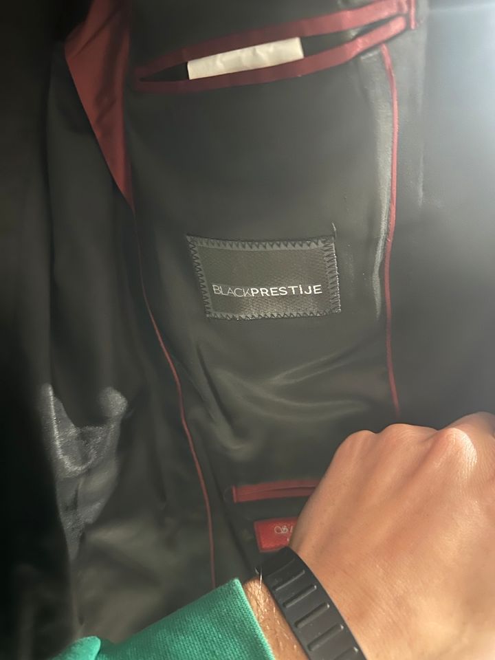 Anzugjacke Herren Prestige Rot/Schwarz in Duisburg