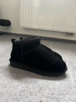 Ugg boots mini schwarz Nordrhein-Westfalen - Schwerte Vorschau