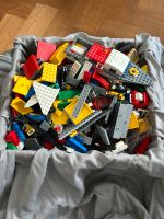 Lego Box (viele Teile ) München - Moosach Vorschau