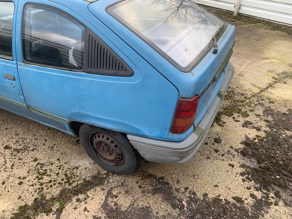 Opel Kadett E 1.6i CC 75PS BJ 88 Oldtimer Garagenfund in Lünen