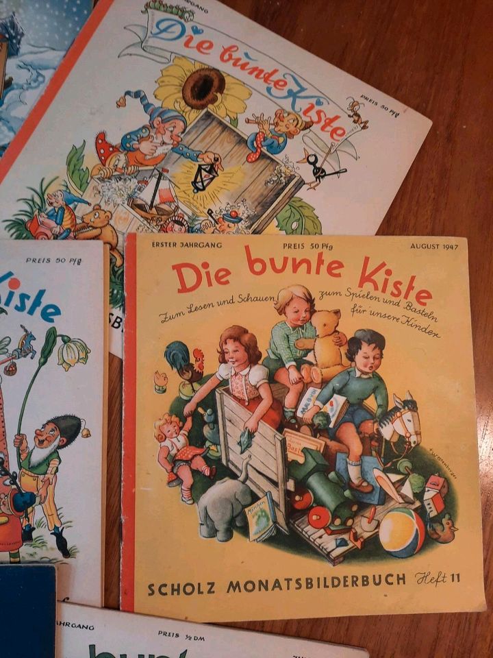 "Die bunte Kiste", 8 Monatsbilderbücher,Scholz Verlag in Hannover