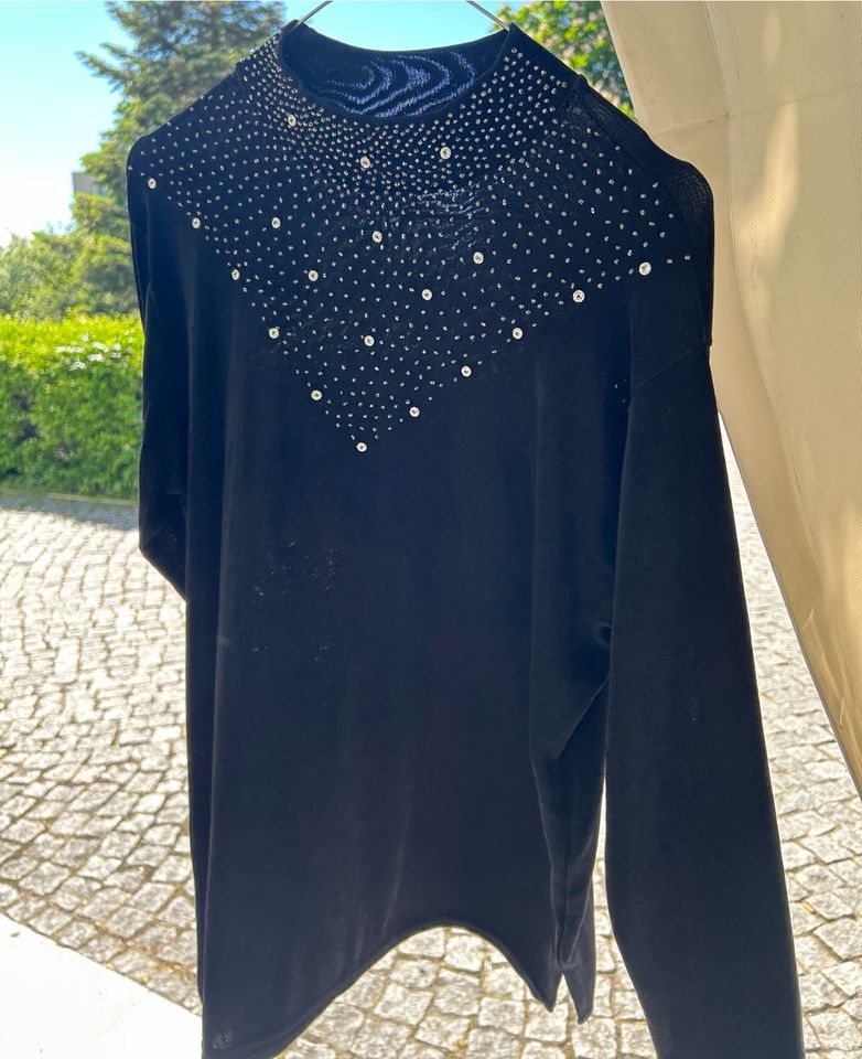 Longshirt in edler Seidenoptik Farbe Schwarz Gr 40 in Berlin