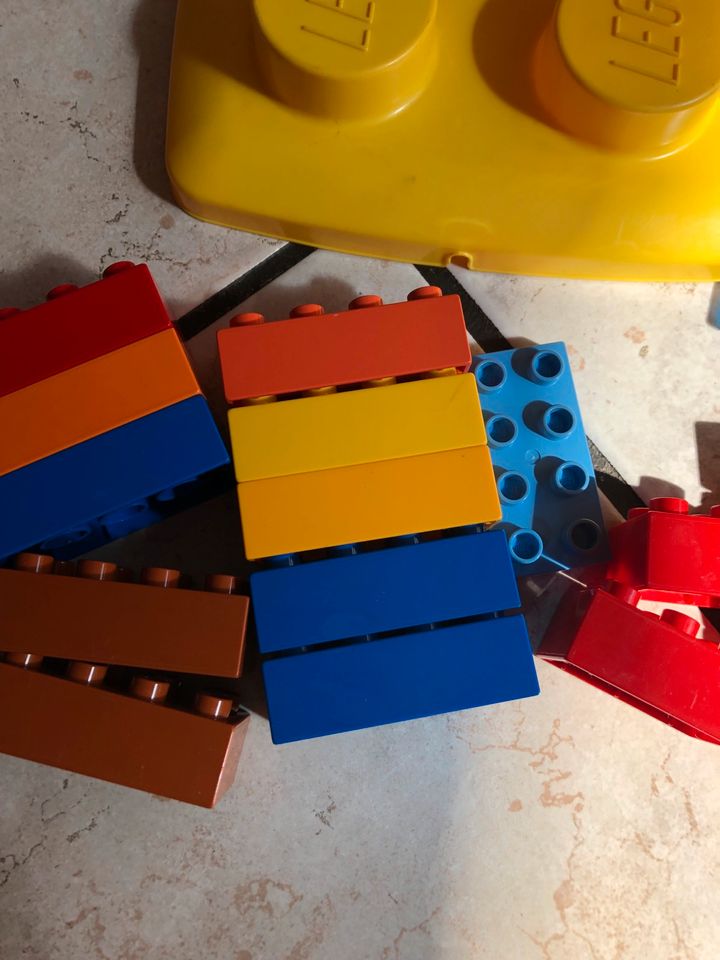 Lego Duplo Eimer + 45 Steine gemischt in Olching