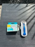 Venus Gillette Rasierer blau mit 7 neuen Smooth Sensitive Klingen Bayern - Mengkofen Vorschau