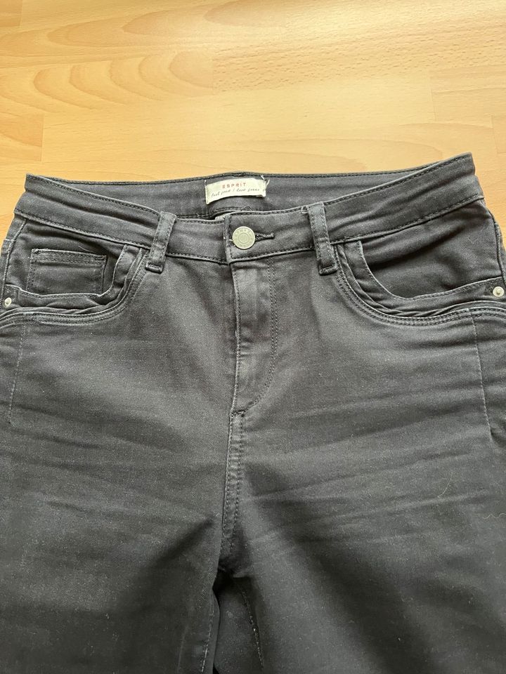 Jeans Esprit in Burgbrohl