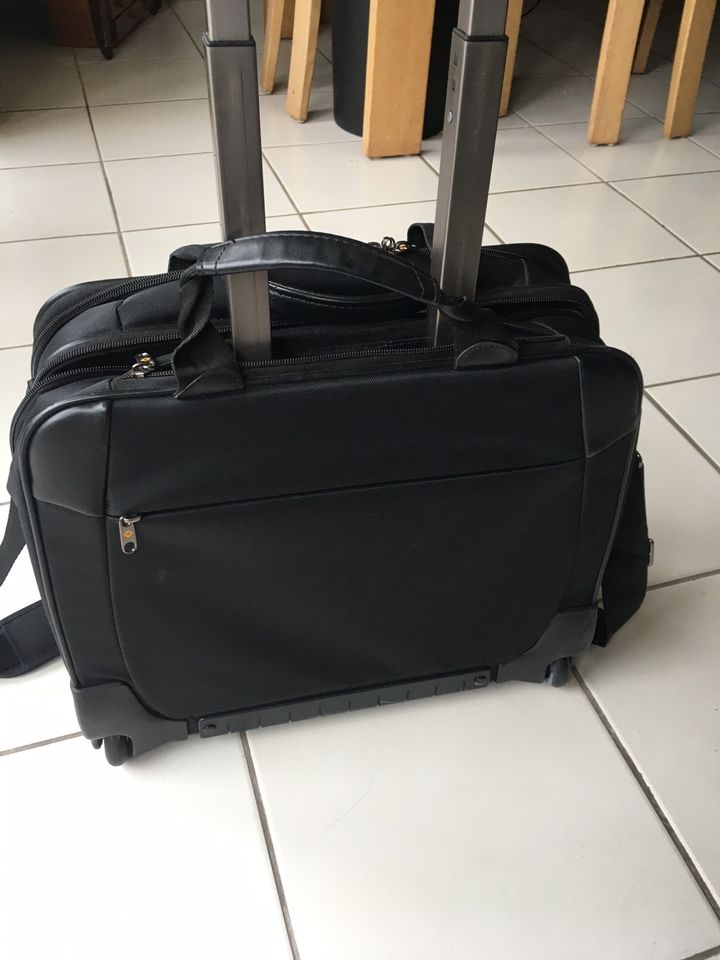 Samsonite Akten/ Laptopkoffer Größe: 43x39x20cm in Hamburg