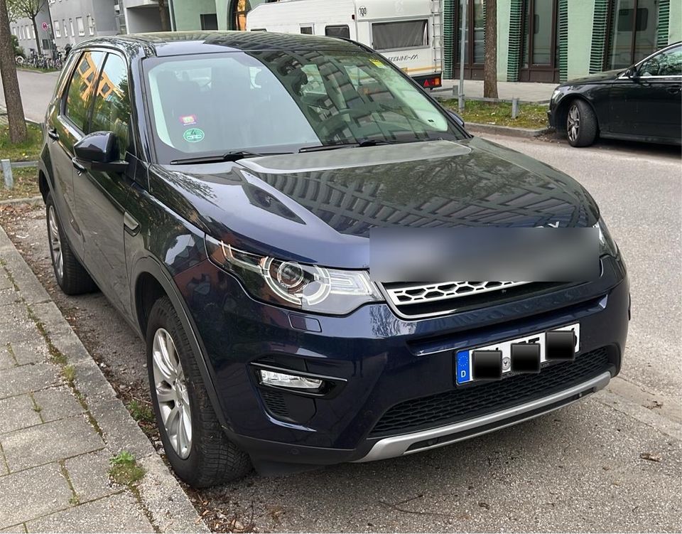 Land Rover Discovery Sport 2.2d HSE 4WD in München