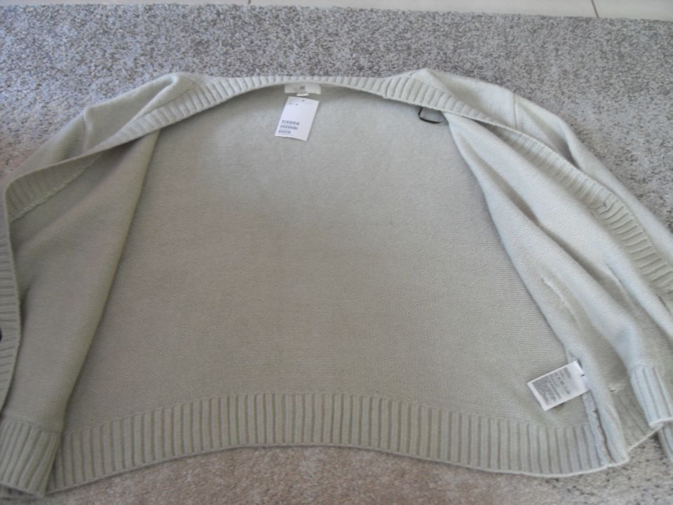 Damen Strickjacke H & M, Cardigan, Gr. XL, hell beige in Essen -  Essen-Katernberg | eBay Kleinanzeigen ist jetzt Kleinanzeigen