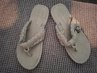 Tamaris Flip Flops grau mit Stoff, Gr. 41, wie neu, nie getragen Dresden - Wilschdorf Vorschau
