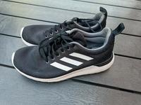 Adidas Damen Sportschuhe Größe 40 Nordrhein-Westfalen - Emsdetten Vorschau