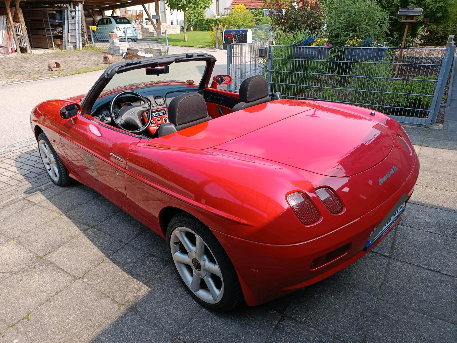 Abbildung des Autos Fiat Barchetta