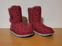 UGG Bailey Button II Stars EU32 rot NEU Nürnberg (Mittelfr) - Nordstadt Vorschau