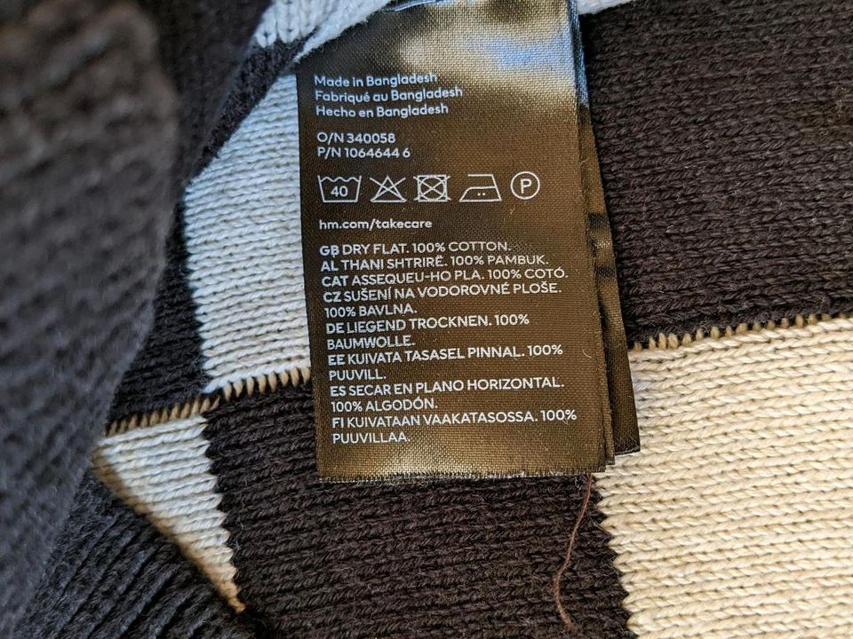 Coole H&M Strickjacke, schwarz weiß, Karo, Schachbrett, 158 in Weilerbach