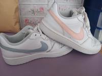 Nike Schuhe in Größe 38,5 Nordrhein-Westfalen - Oelde Vorschau