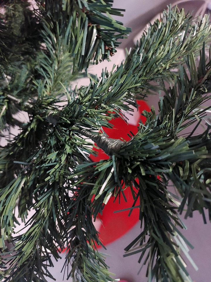 Künstlicher Weihnachtsbaum in Heuchelheim