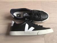 Schuhe Sneaker von ✨ VEJA ✨schwarz NEU Gr. 37 ✨ Baden-Württemberg - Karlsruhe Vorschau