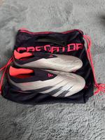 Adidas Predator 42 2/3 Nordrhein-Westfalen - Wegberg Vorschau