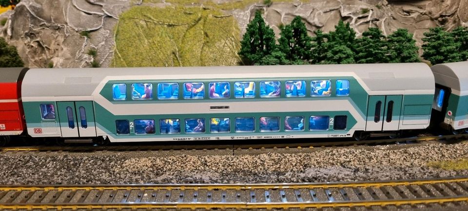 Märklin H0 43584 Doppelstock LED Figuren gebraucht in Solms