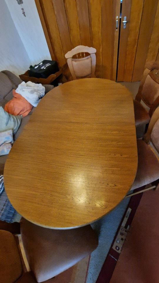 Sitzgruppe Esszimmer - Tisch und 4 Stühle in Lichtenau