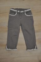 Neuwertig Capri Hose Jeans Gr. 128 mit Spitze Bermuda Shorts Dresden - Trachau Vorschau