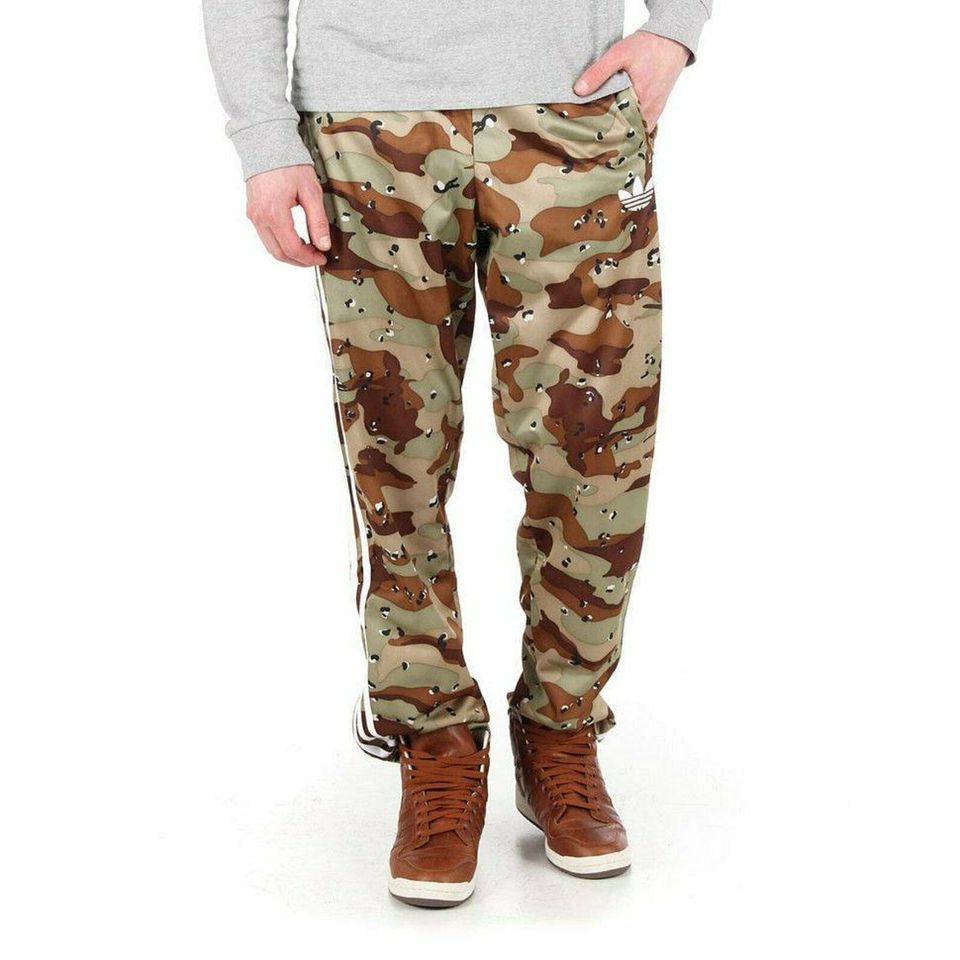 Adidas Originals Firebird Camouflage Camo chocolate Chip Hose Neu in Hamburg