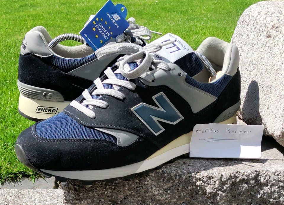 90s Vintage New Balance M577NG US 10.5 EU 44.5 2e Navy OG 577