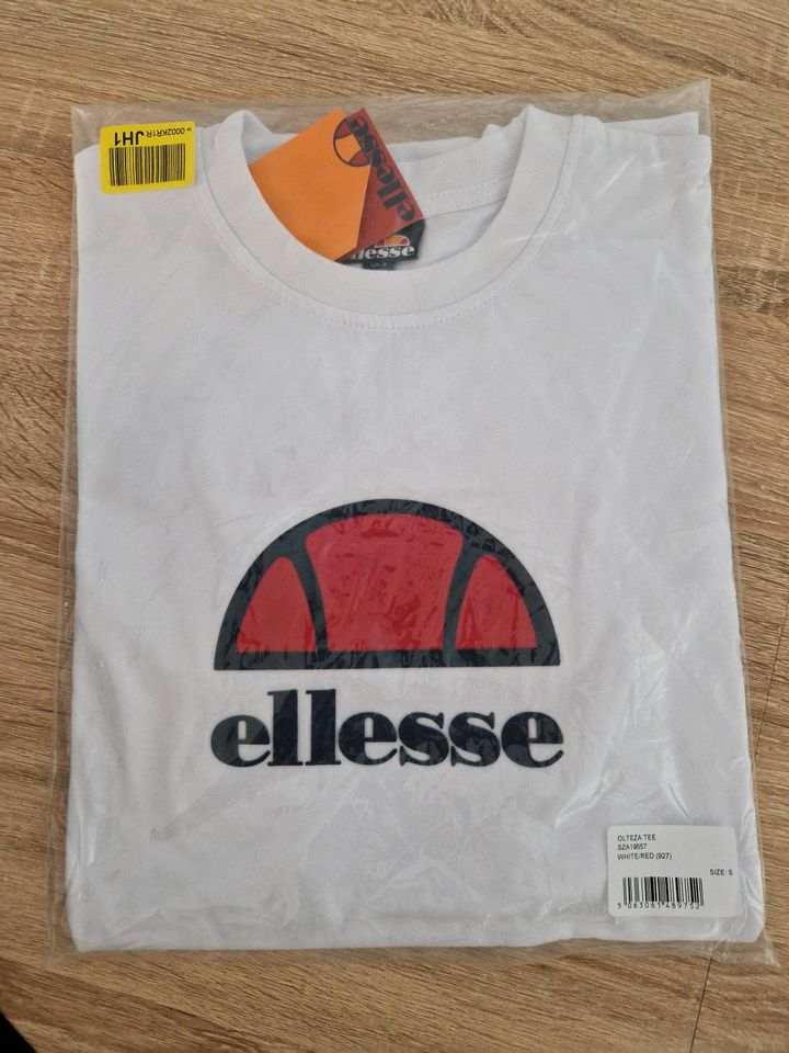 Neu mit Etikett! Ellesse T-Shirt Herren Gr. S in Hamburg