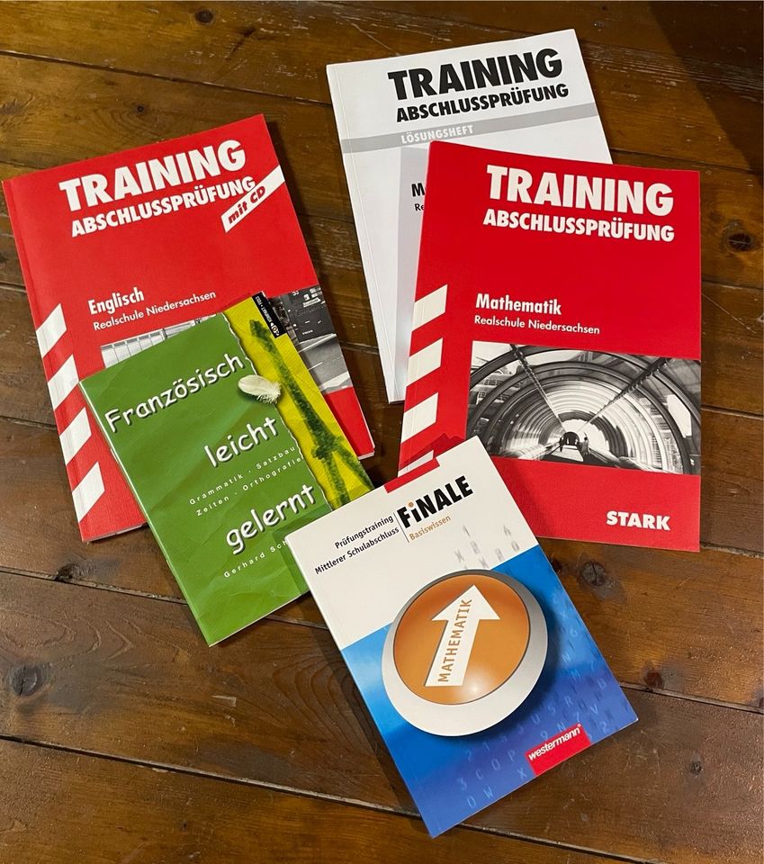 Schulbücher Set Training Abschlussprüfung Lernbücher in Hannover