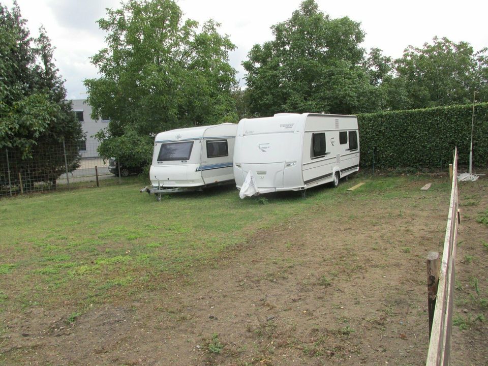 Stellplatz für Wohnwagen - Anhänger  - Boot in Bocholt