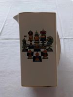 CARLTON WARE Krug Vase mit Schachfiguren-Dekor Schleswig-Holstein - Lütjenburg Vorschau