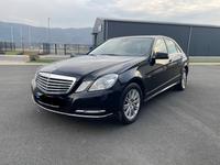 Mercedes-Benz E220CDI Elegance mit Standheizung Hessen - Biedenkopf Vorschau