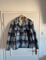 Drykorn Hemdjacke mit Karomuster Modell “Roonin“ in dunkelblau Niedersachsen - Ronnenberg Vorschau