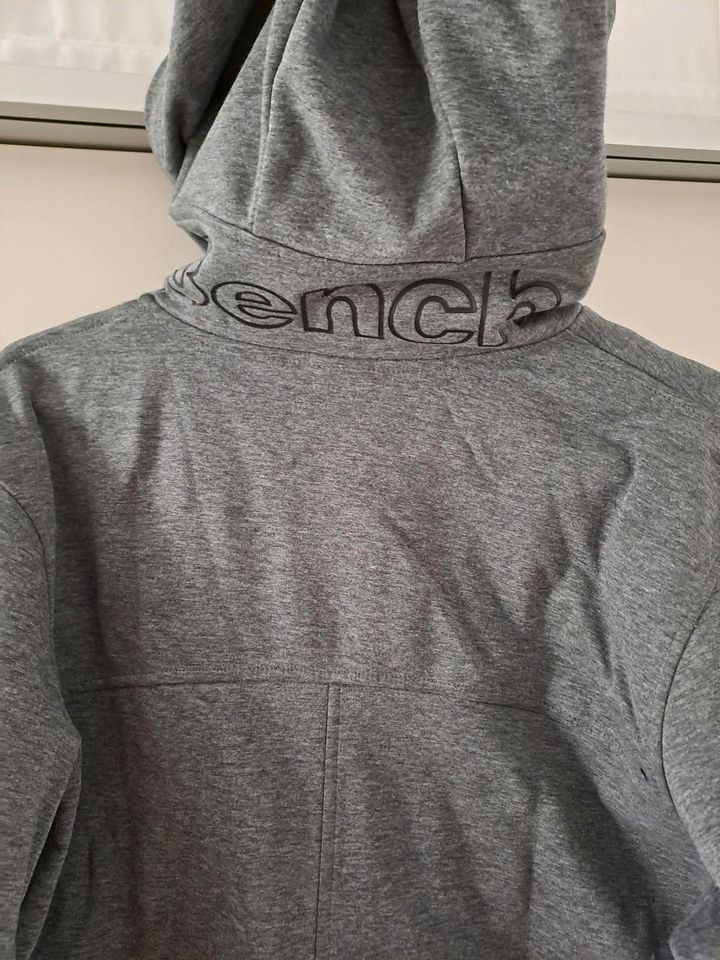 Bench Hoodie Fleece in Nürnberg (Mittelfr)