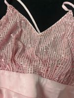 NEUES rosa Satin Kleid (rückenfrei, Glitzer) Niedersachsen - Lüchow Vorschau