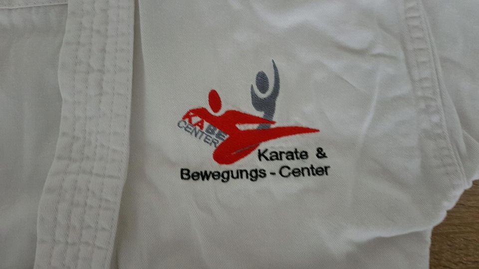 Karate Kinder Kleidung Anzug weiß in Singen