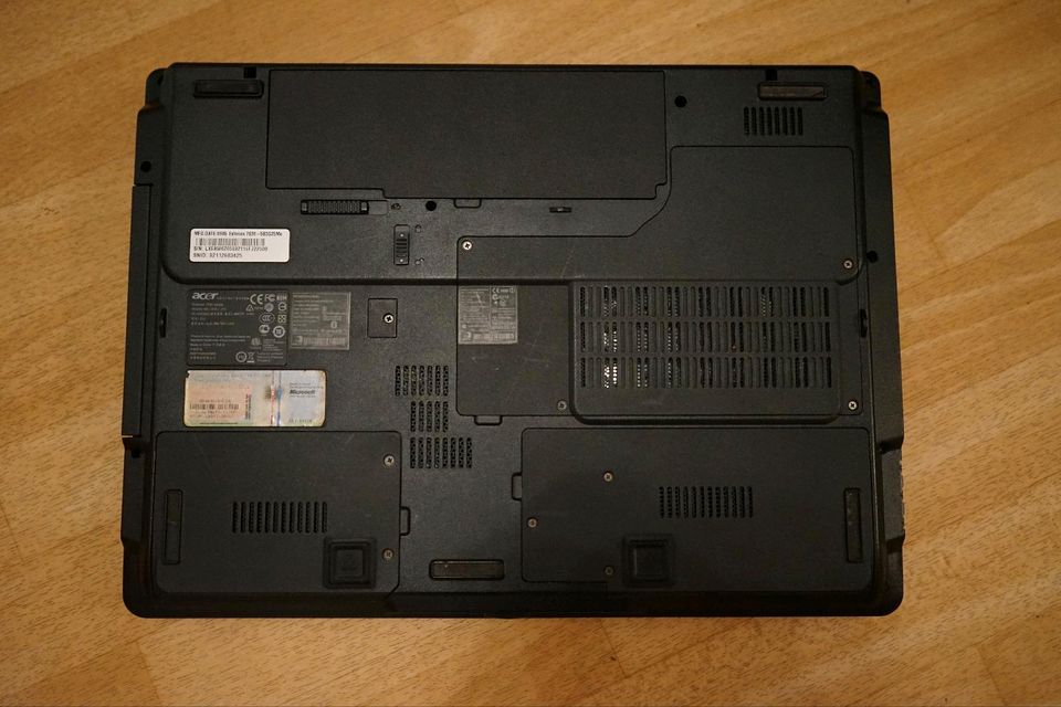 Acer Laptop Extensa 7630 ohne Netzteil in Dresden