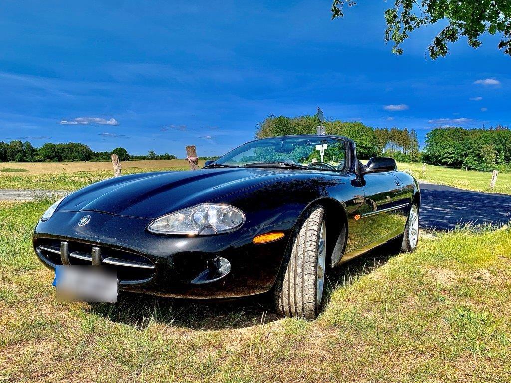 Abbildung des Autos Jaguar XK 8 Cabriolet