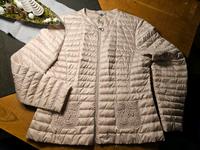 Leichte Steppjacke mit Spitze Größe 38/40 von "Marc Cain"! Niedersachsen - Freren Vorschau